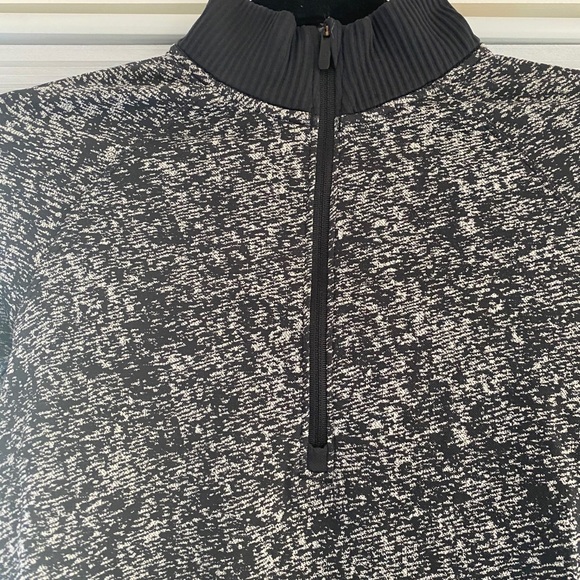 Lululemon quarter zip - Picture 5 of 6